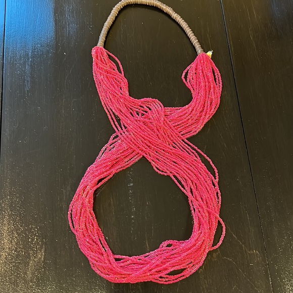 Fossil beaded statement necklace - Picture 10 of 12